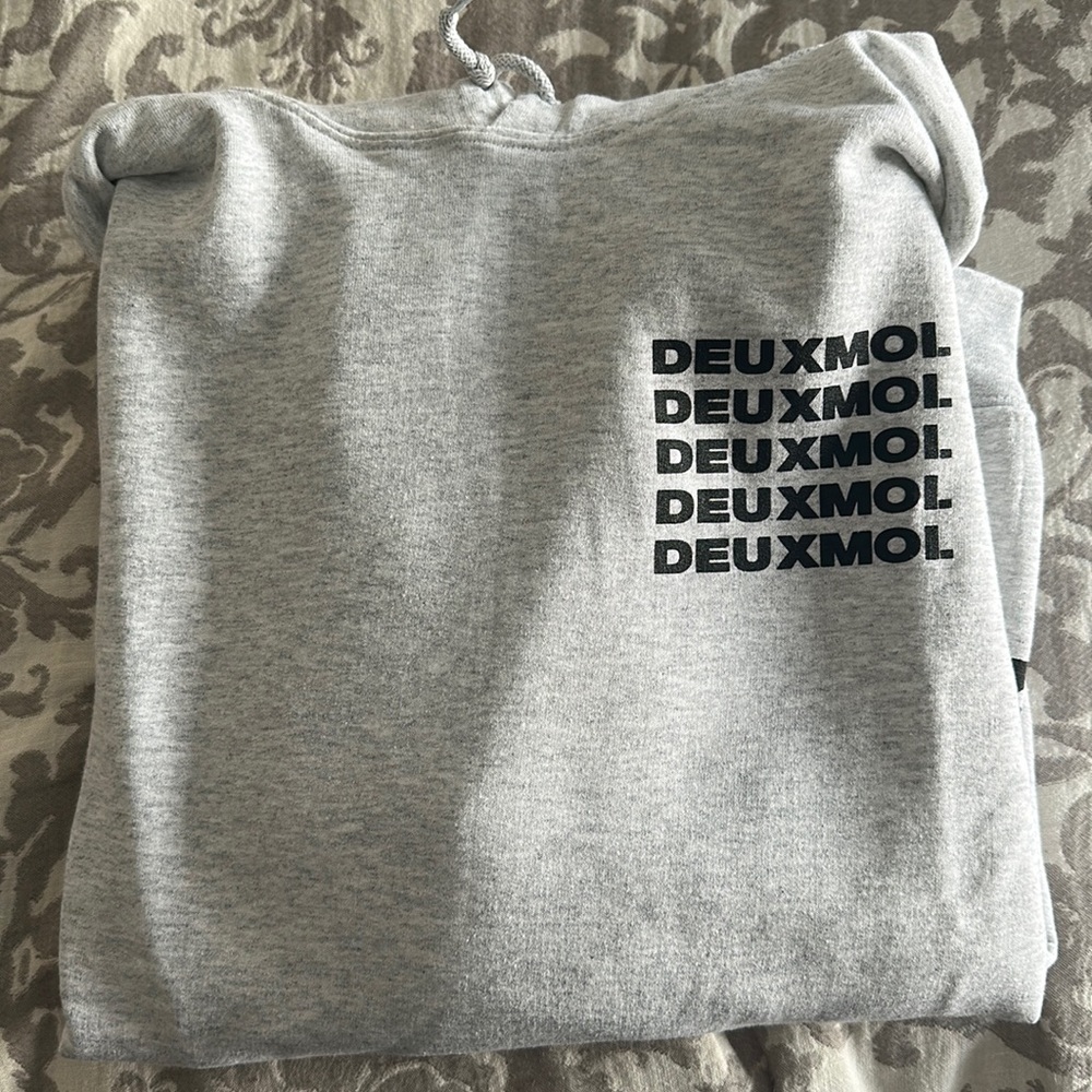 Deuxmoi grey hoodie.